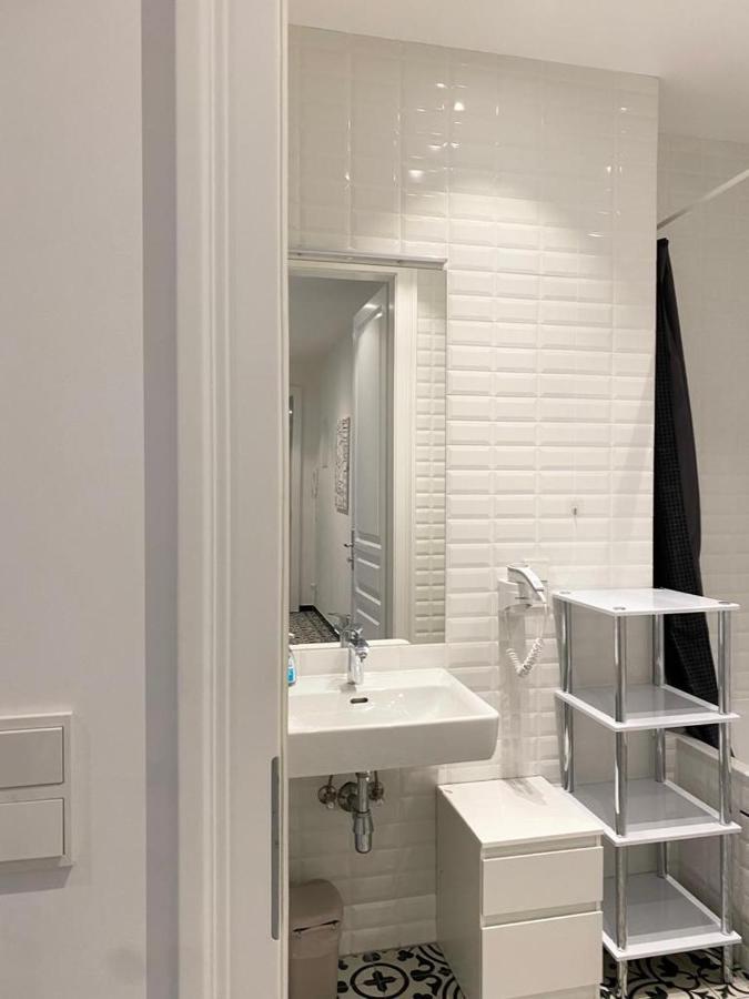 1St City La Opera Suites Вена Экстерьер фото