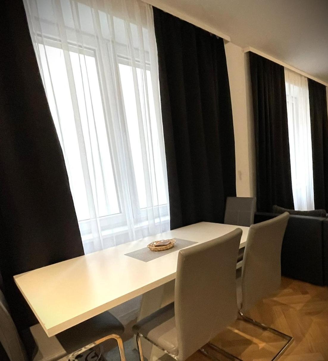 1St City La Opera Suites Вена Экстерьер фото